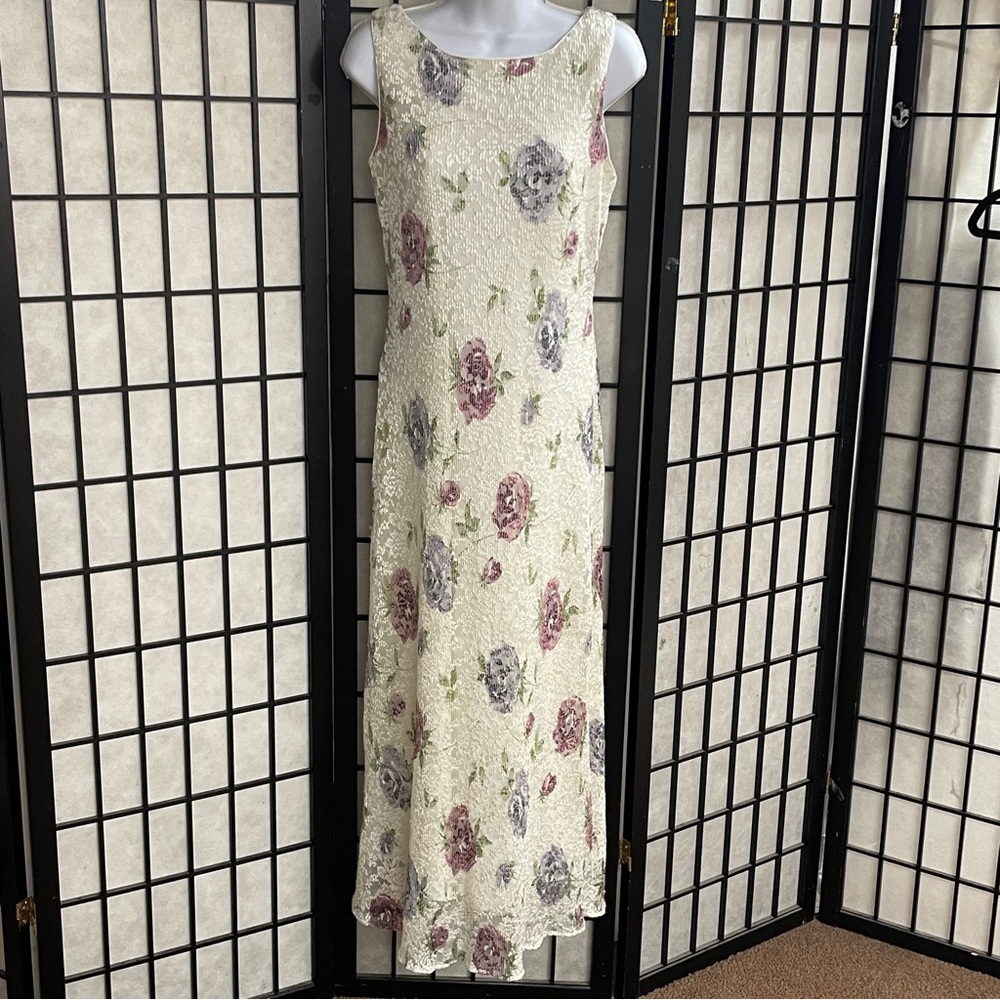 SHARADE ladies lace dress size 8